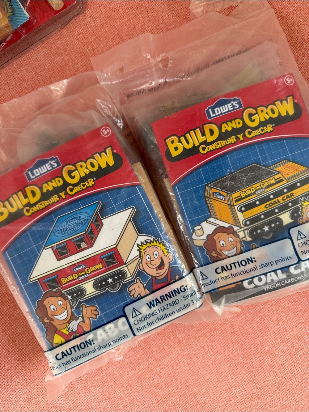 Lowe’s Build and Grow Construction Wood Craft Building Set for Kids Summer STEM - Picture 5 of 6